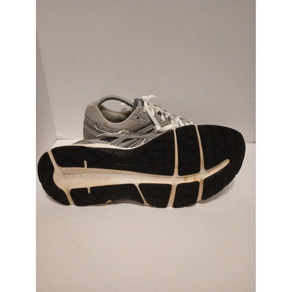 Asics Gel Contend 3 Mens Size 9.5  Silver Gray Retro Running Shoe Sneaker T5F4N